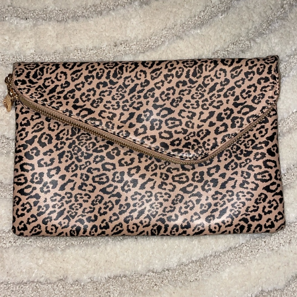 Cheetah Crossbody Purse with Gold Chain